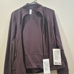 Lululemon Athletic Pair